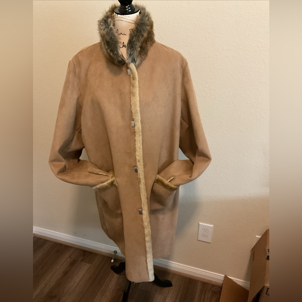 Articwear By Oleg Cassini Coat Womens Size 20W Tan Faux Suede Fur Pockets